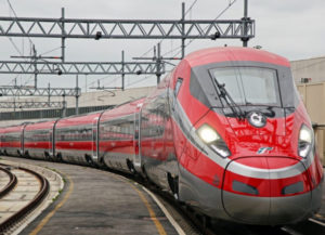 Natale, caro viaggi: tariffe dei treni per il Sud ingiuste per le famiglie