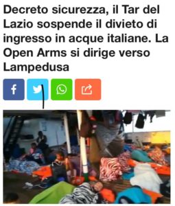 La Open Arms sbarca a Lampedusa